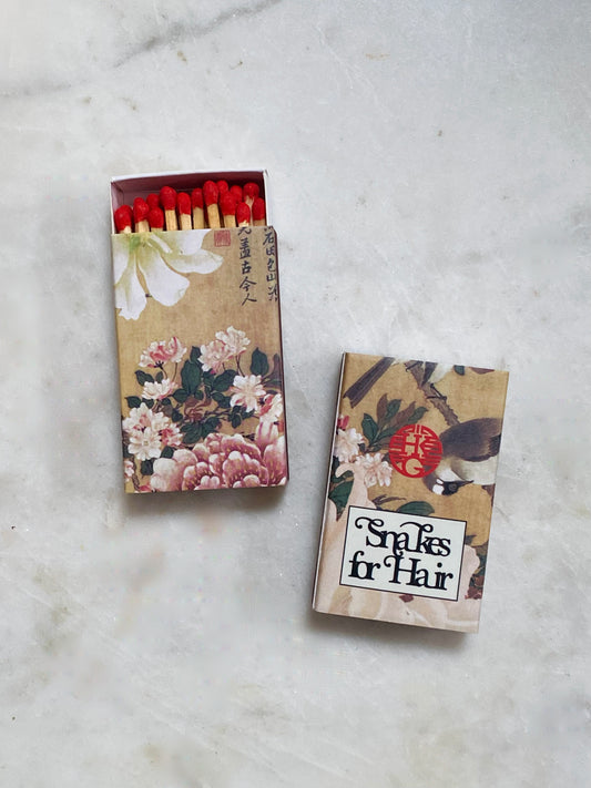 HKG LOGO MATCHBOX (floral)
