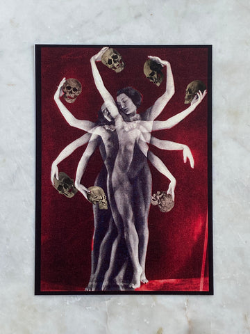 SUSPIRIA